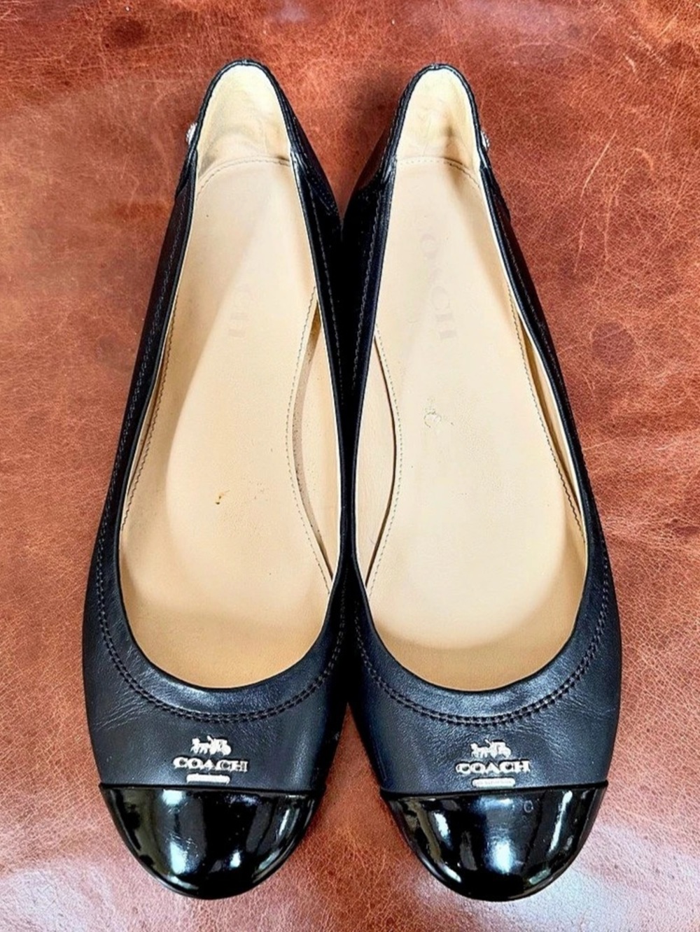 Coach Chelsea Black Leather Flats Size 8.5